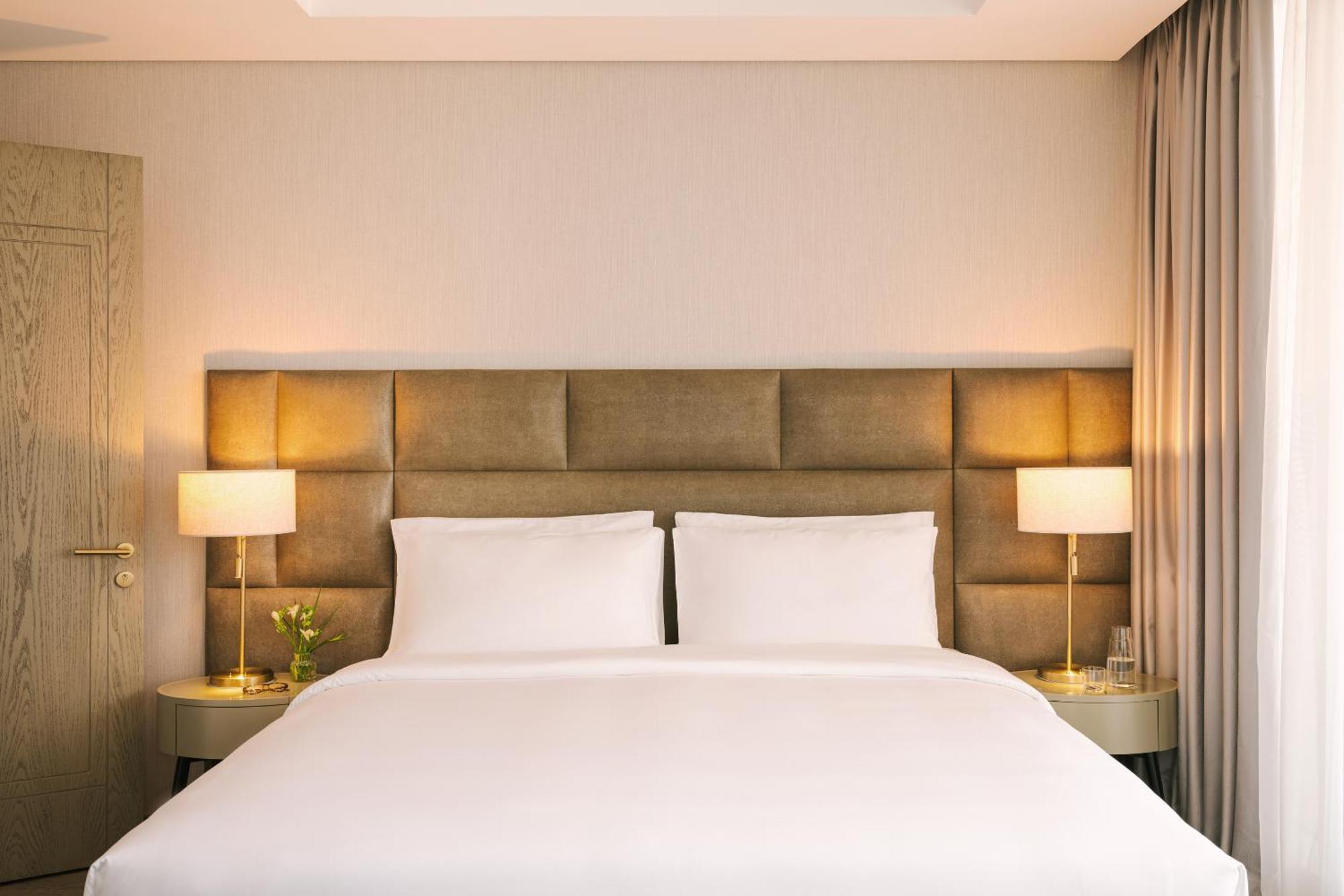 Sonder By Marriott Bonvoy Business Bay Apartments Dubai Exterior photo