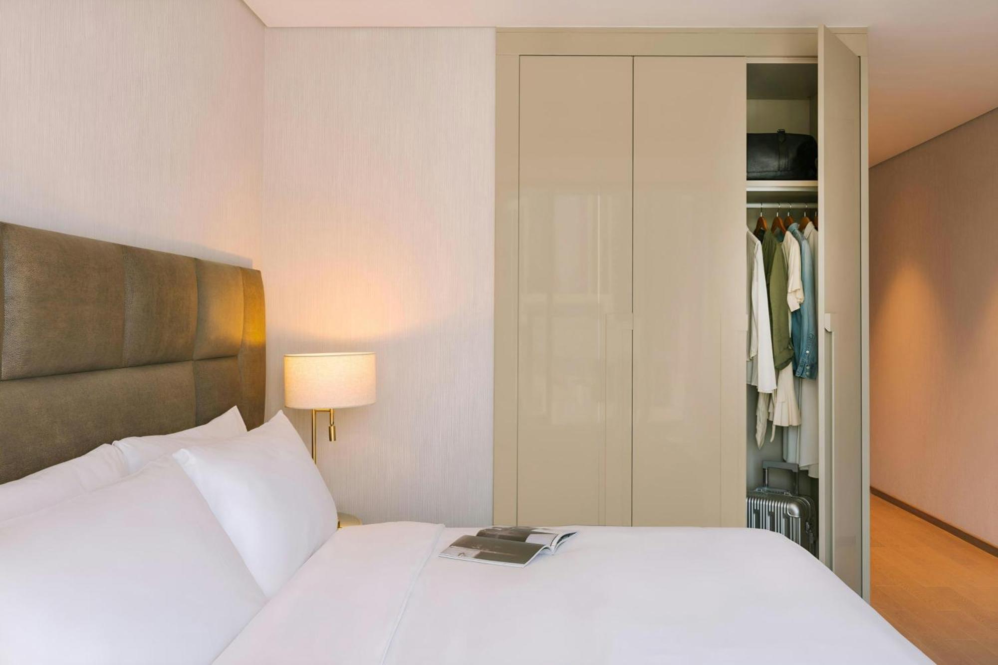 Sonder By Marriott Bonvoy Business Bay Apartments Dubai Exterior photo
